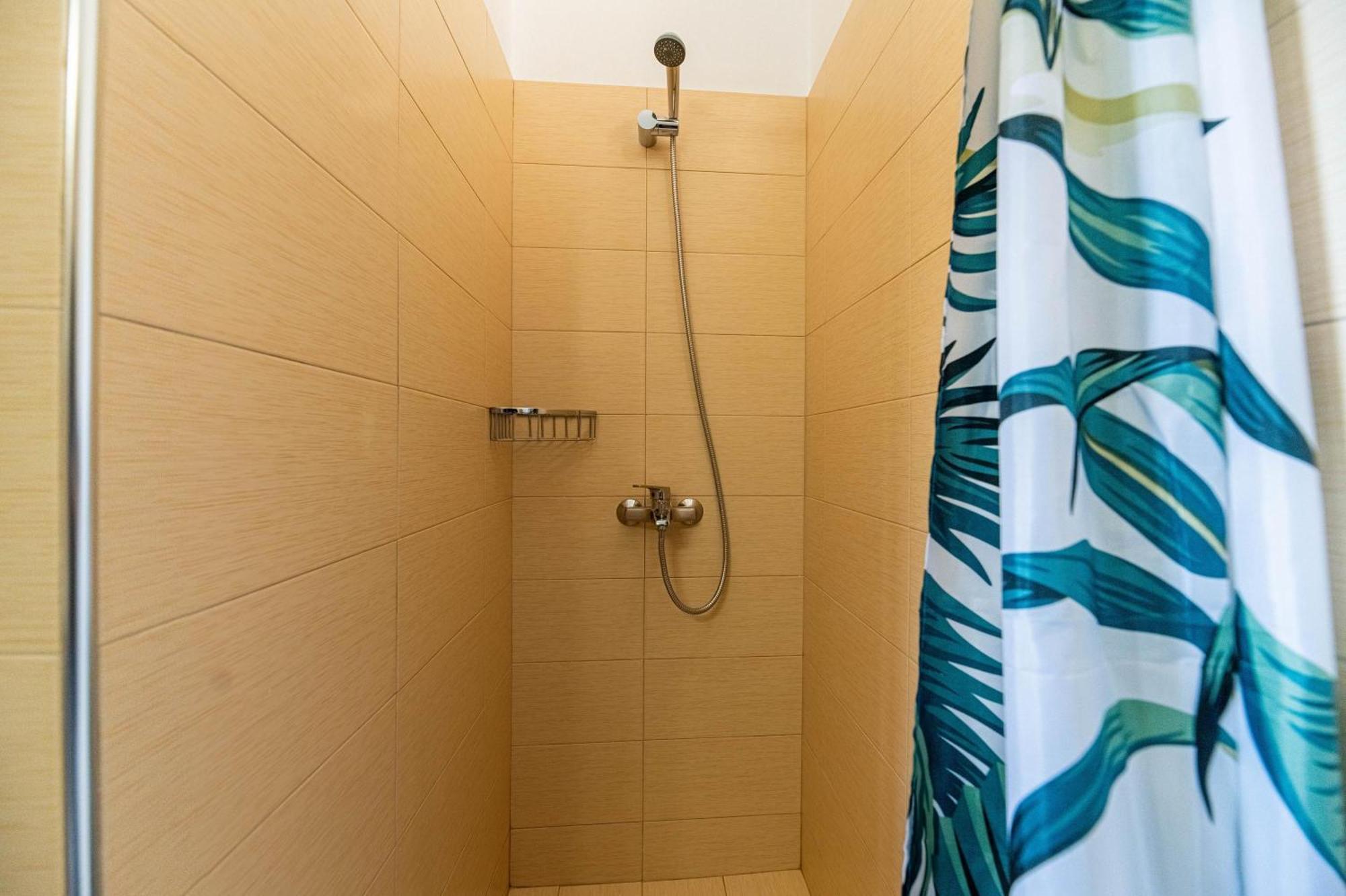 Aperanto Galazio Apartment Archangelos  Extérieur photo